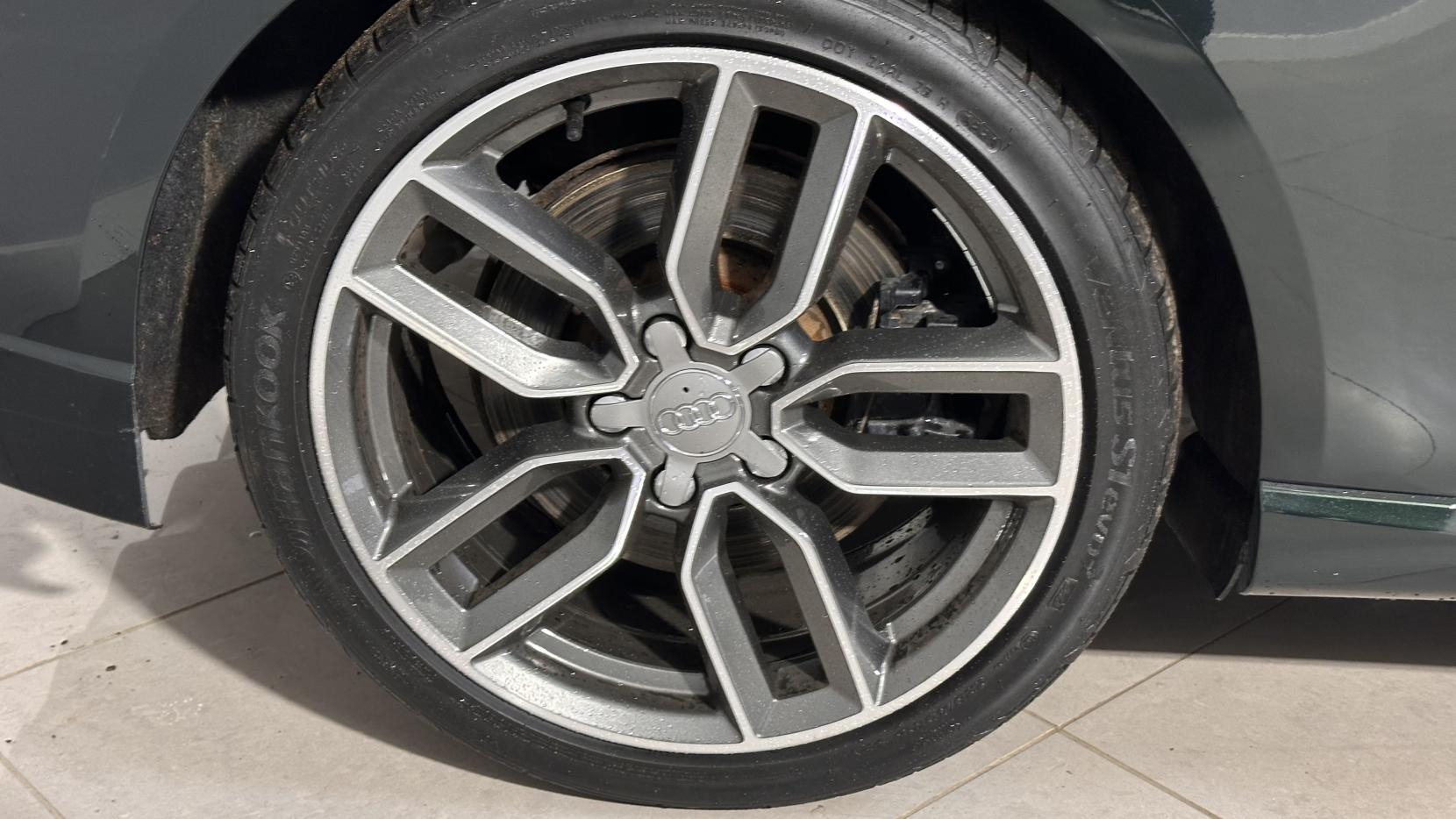 Audi S3 2.0 TFSI Hatchback 3dr Petrol Manual quattro Euro 6 (s/s) (310 ps)