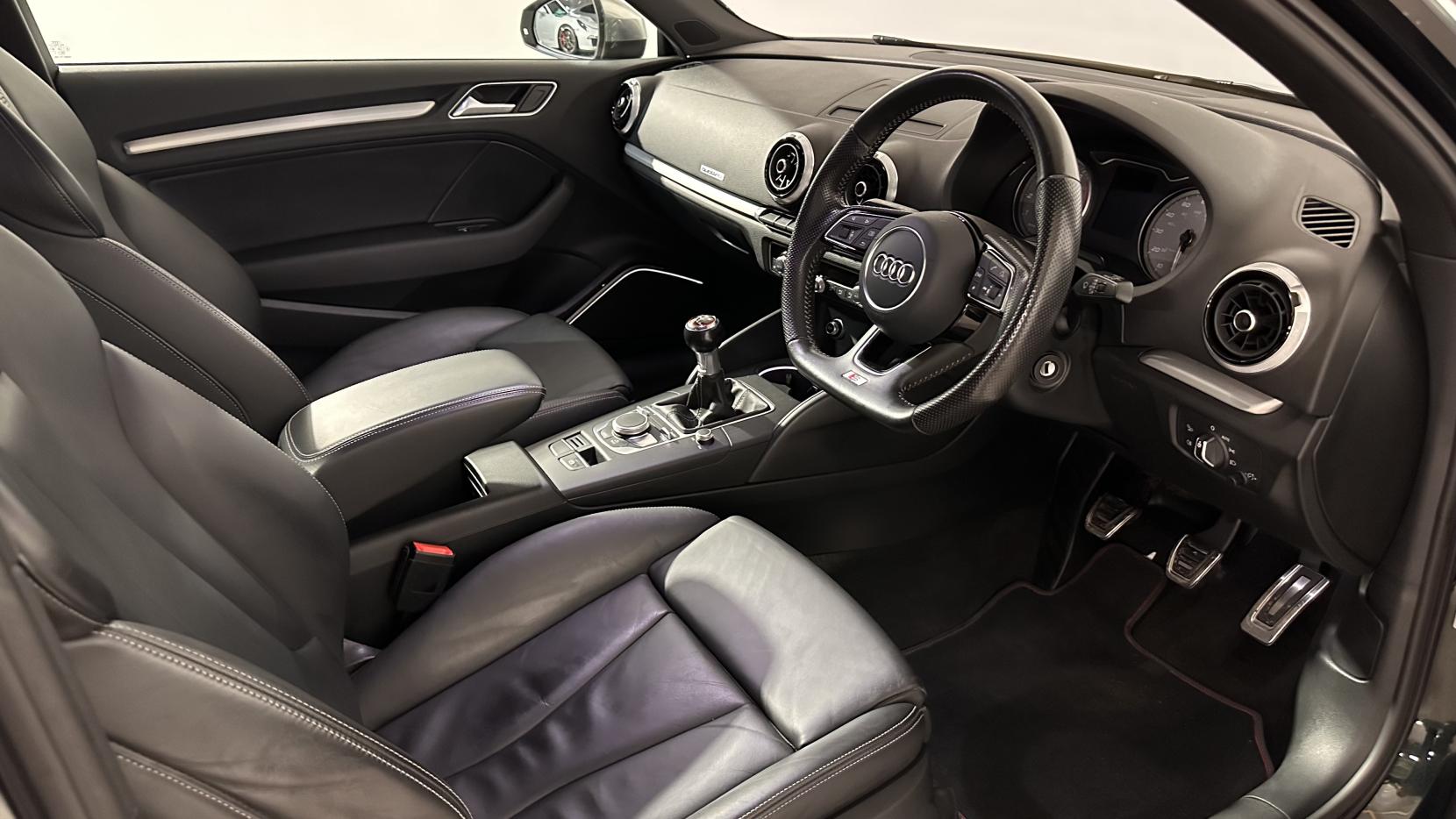 Audi S3 2.0 TFSI Hatchback 3dr Petrol Manual quattro Euro 6 (s/s) (310 ps)