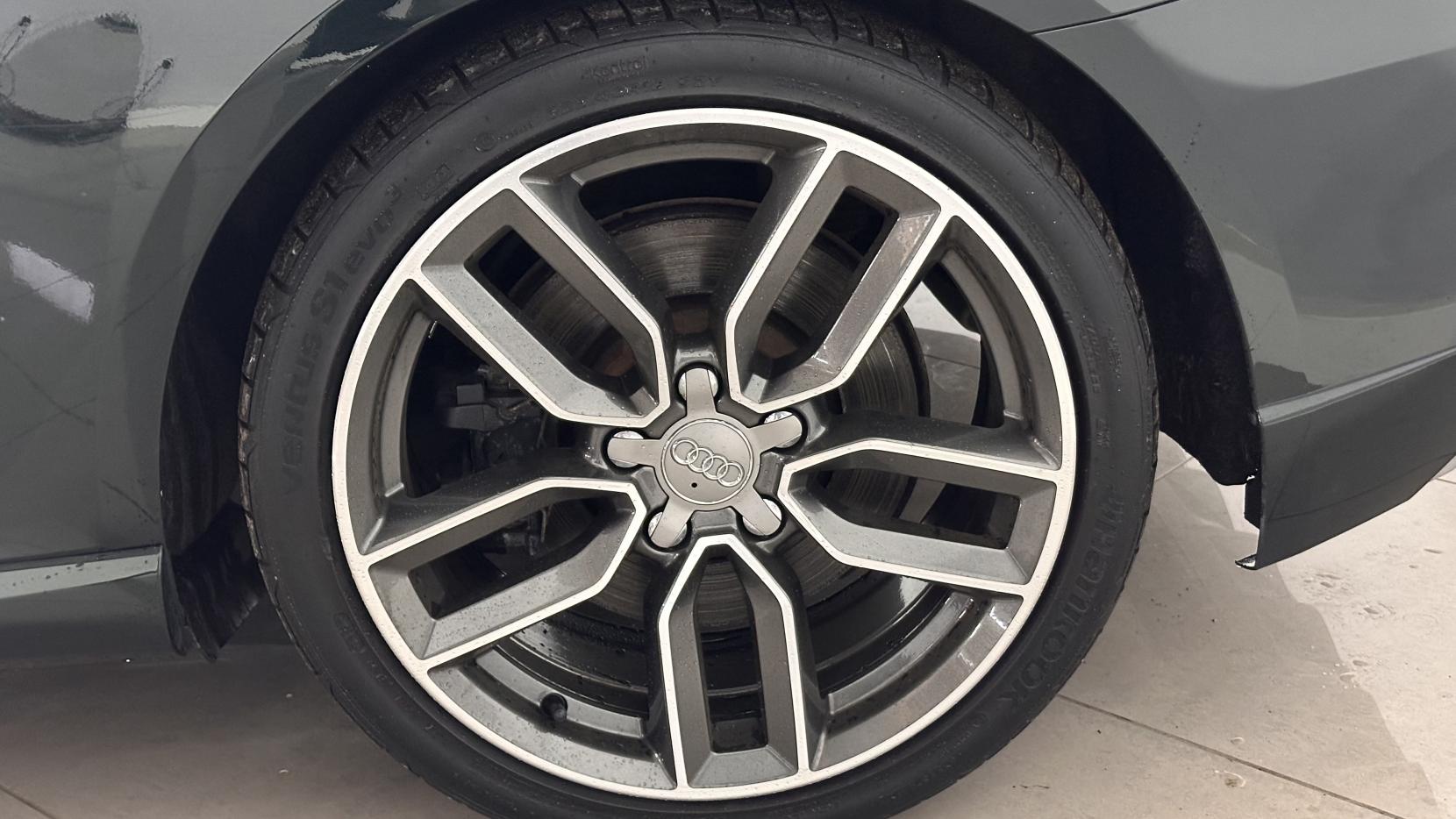 Audi S3 2.0 TFSI Hatchback 3dr Petrol Manual quattro Euro 6 (s/s) (310 ps)