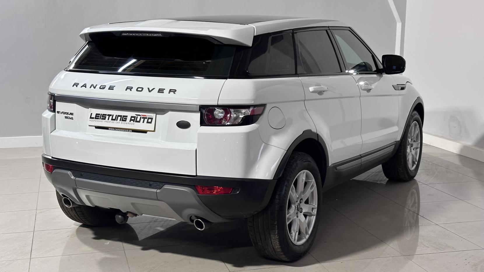 Land Rover Range Rover Evoque 2.2 SD4 Pure SUV 5dr Diesel Auto 4WD Euro 5 (190 ps)