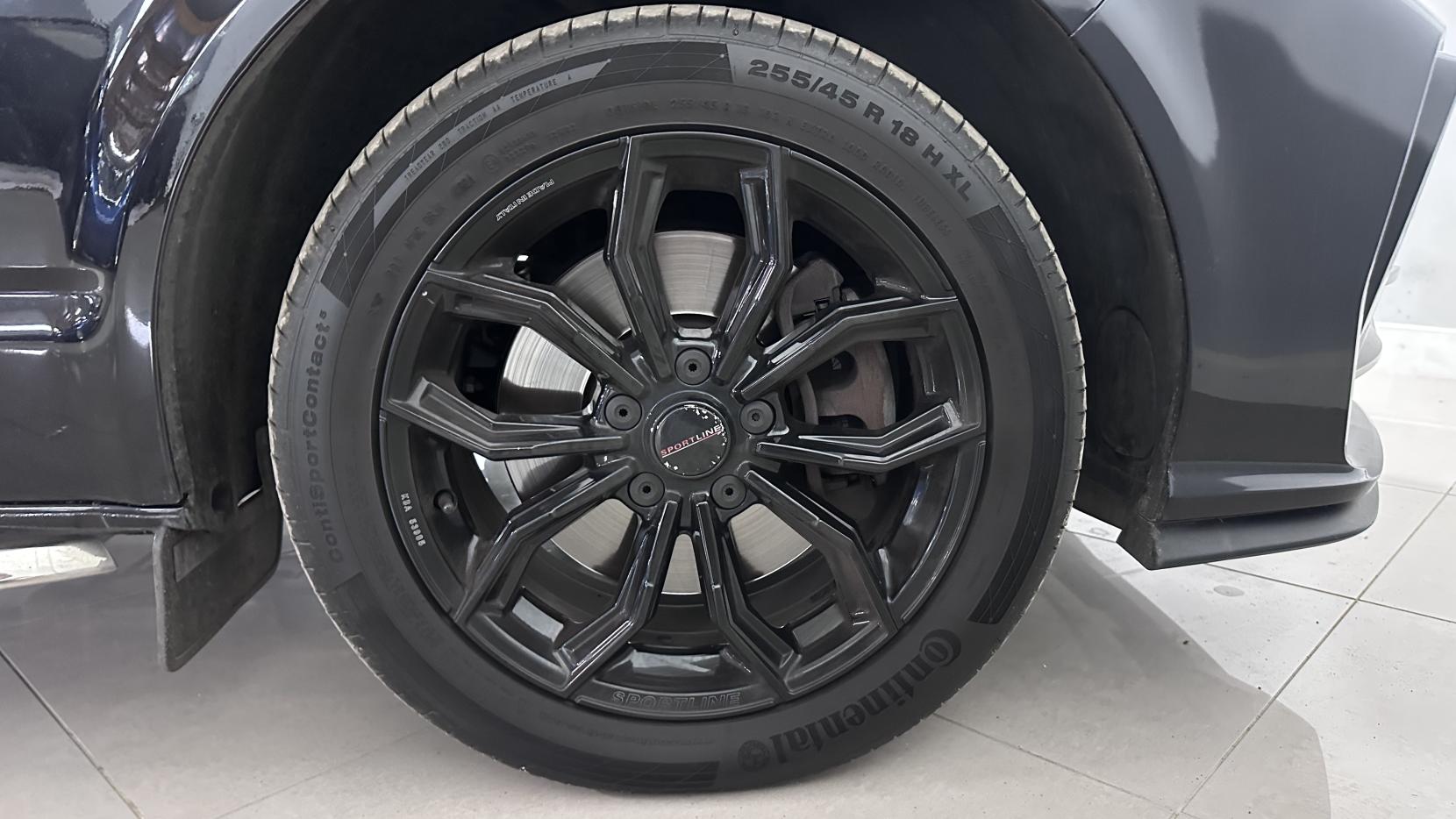 Volkswagen Transporter 2.0 BiTDI T32 Sportline Kombi Double Cab 5dr Diesel DSG FWD SWB Euro 6 (s/s) (204 ps)