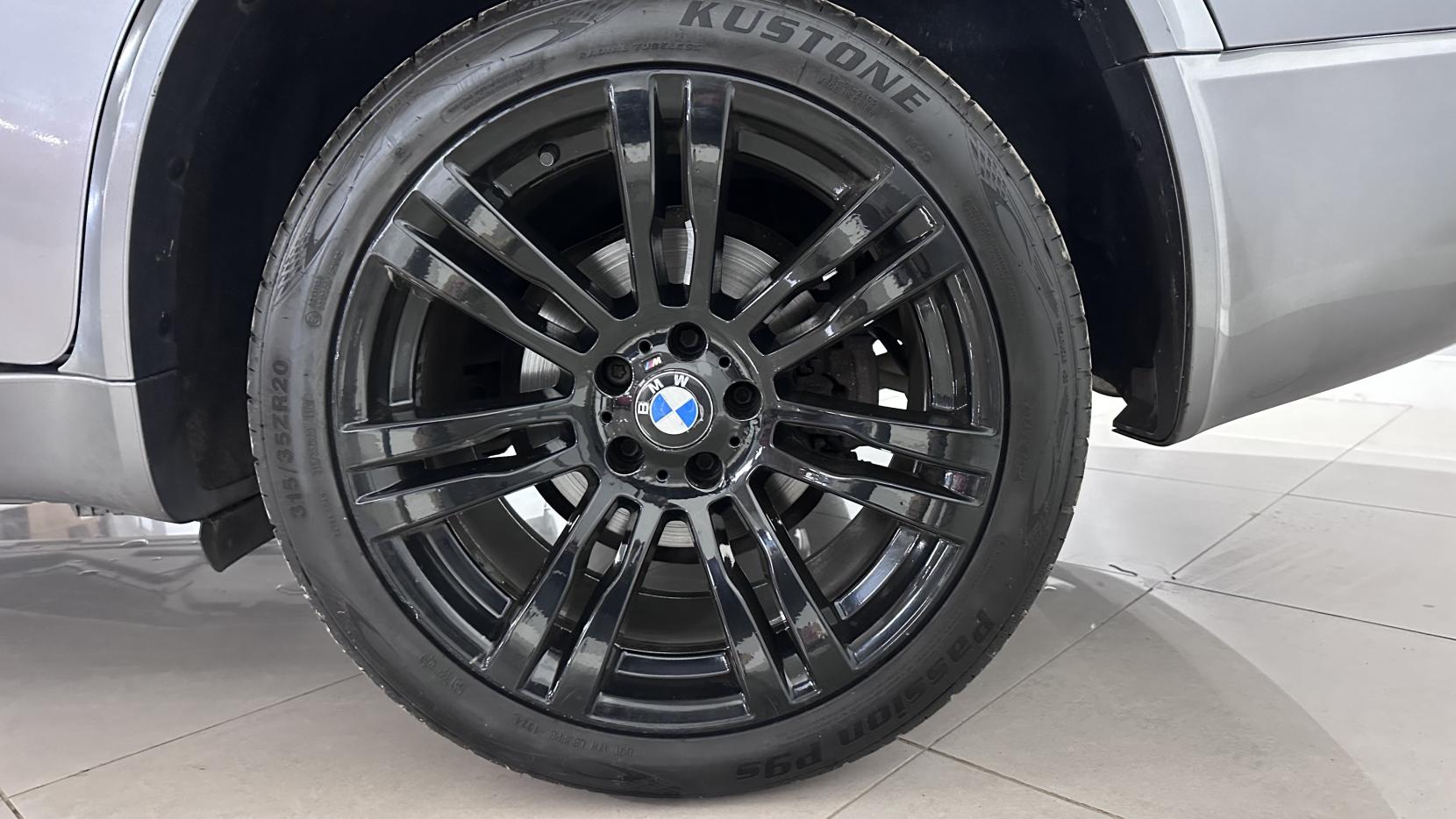 BMW X5 3.0 30d M Sport SUV 5dr Diesel Auto xDrive Euro 5 (245 ps)