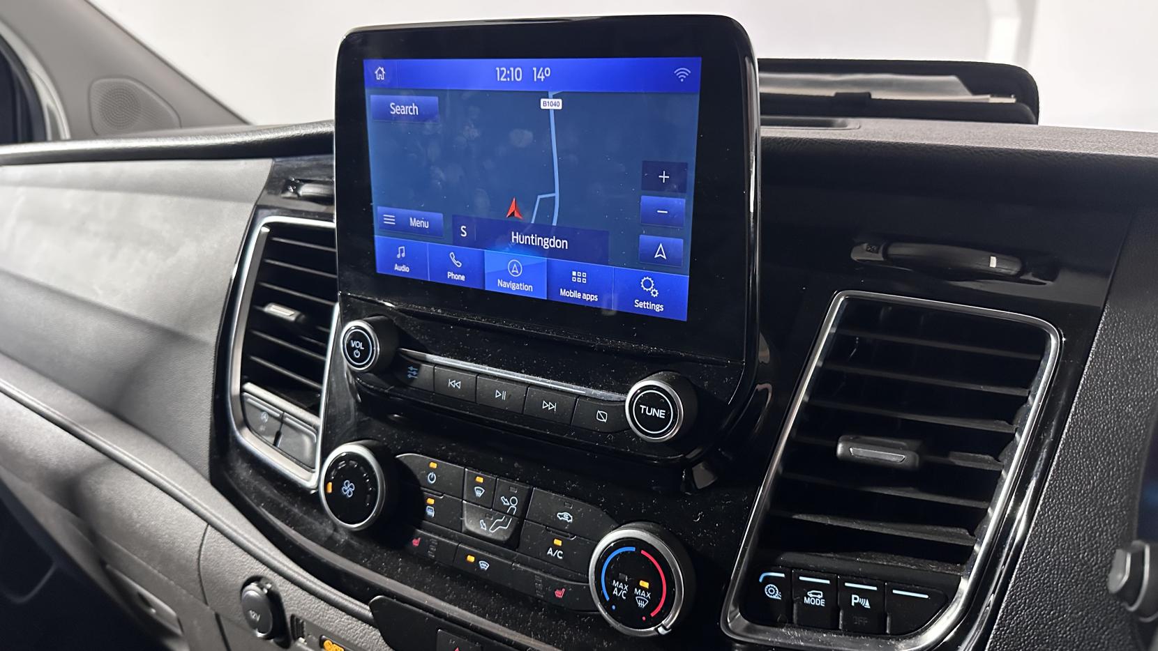 Ford Transit Custom 2.0 320 EcoBlue Limited Crew Van Double Cab 5dr Diesel Manual L1 H1 Euro 6 (s/s) (185 ps)