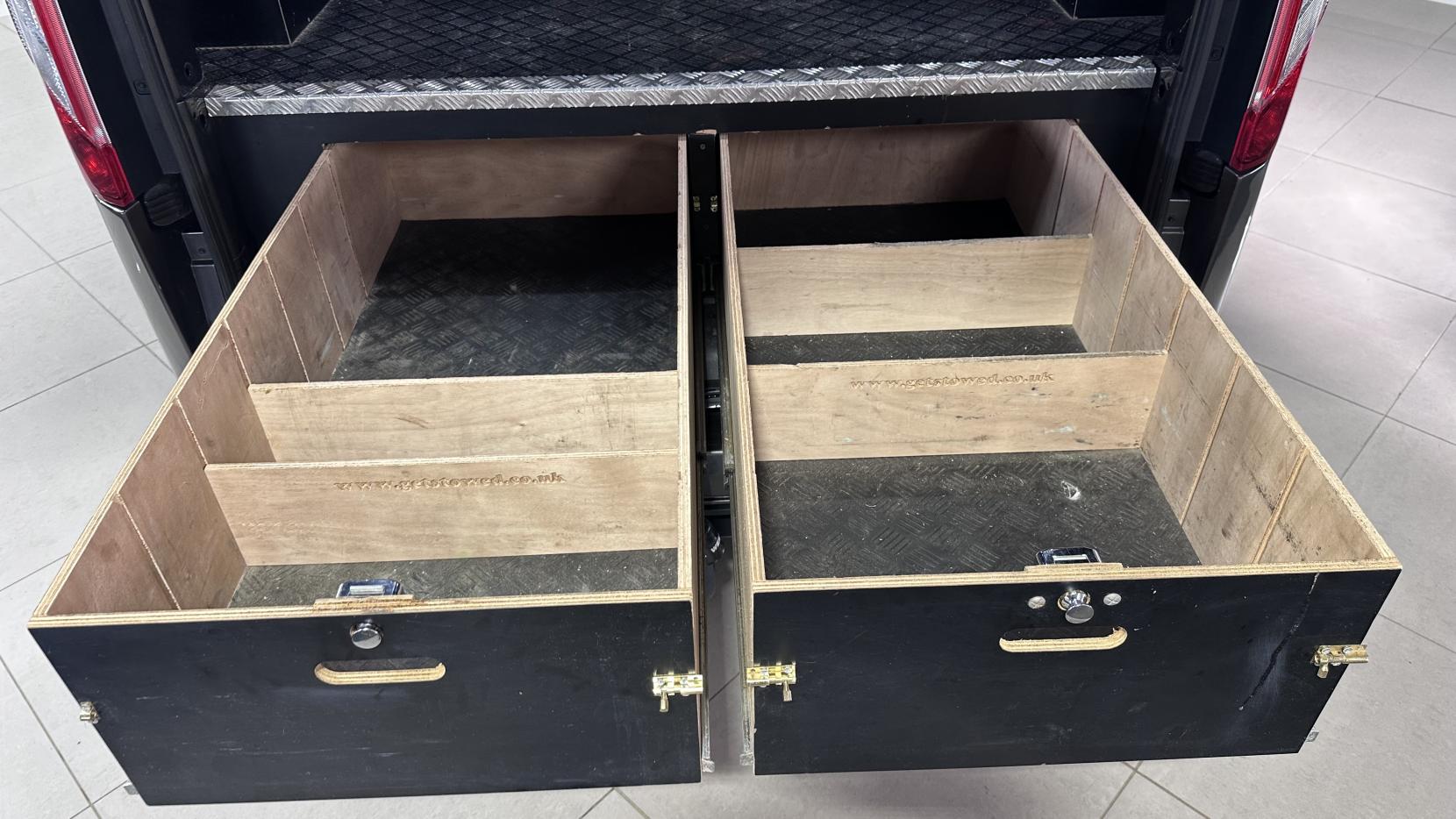 Ford Transit Custom 2.0 320 EcoBlue Limited Crew Van Double Cab 5dr Diesel Manual L1 H1 Euro 6 (s/s) (185 ps)