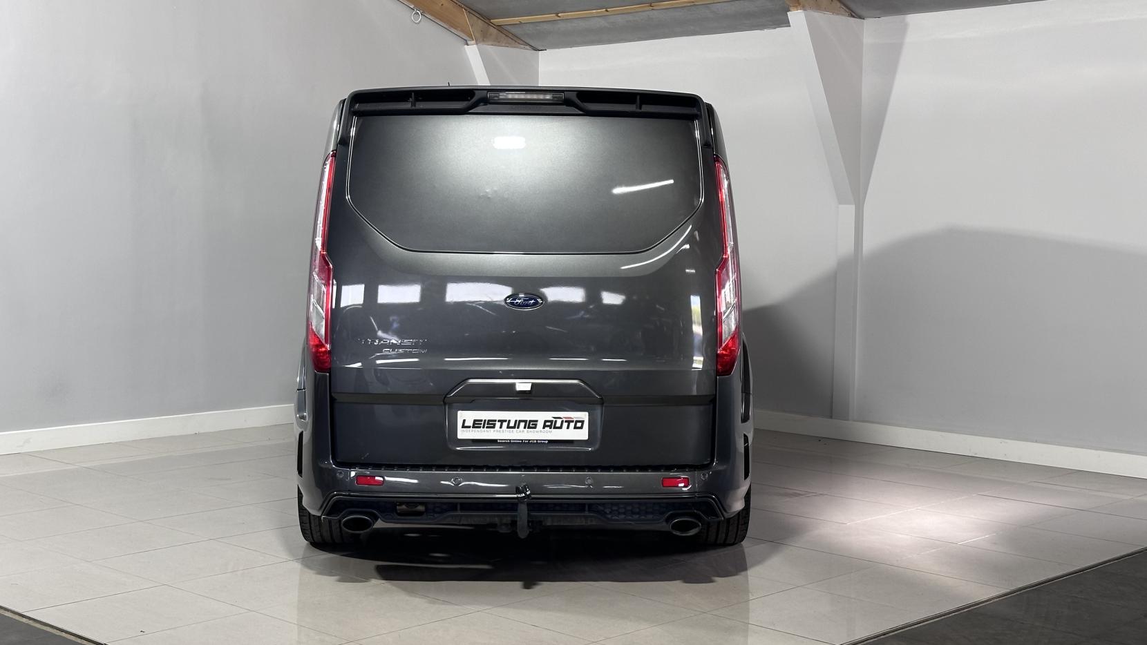 Ford Transit Custom 2.0 320 EcoBlue Limited Crew Van Double Cab 5dr Diesel Manual L1 H1 Euro 6 (s/s) (185 ps)