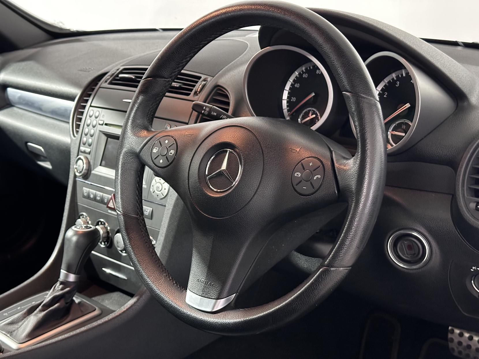 Mercedes-Benz SLK 1.8 SLK200K Convertible 2dr Petrol Tiptronic Euro 4 (184 ps)