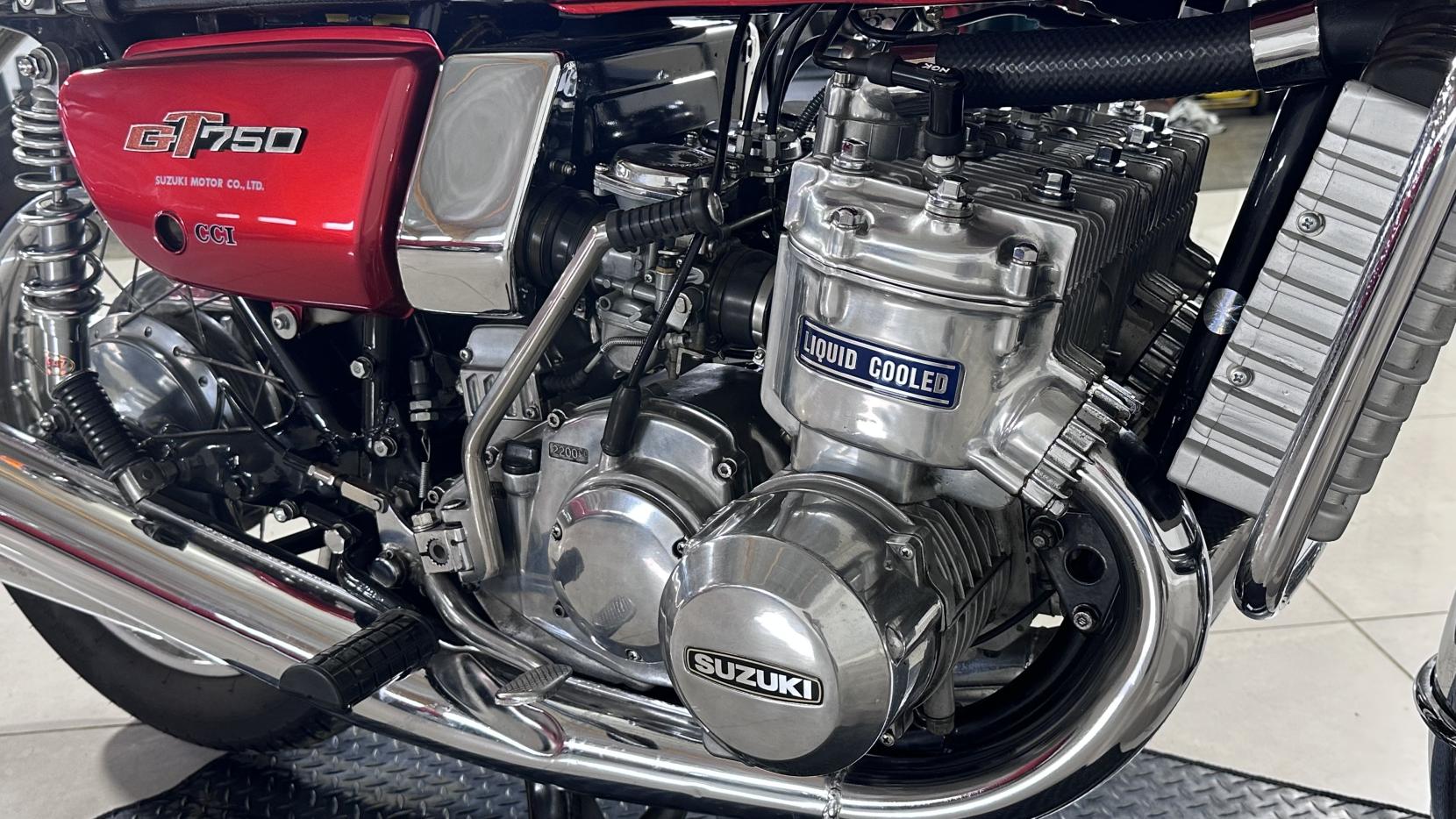 Suzuki GT 739 GT 750 Suzuki Stock Vehicles Leistung Auto