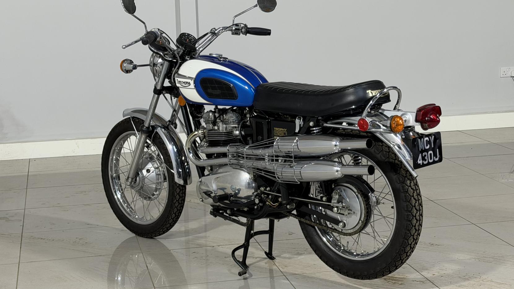 Triumph Trophy TR6C 650cc Trophy