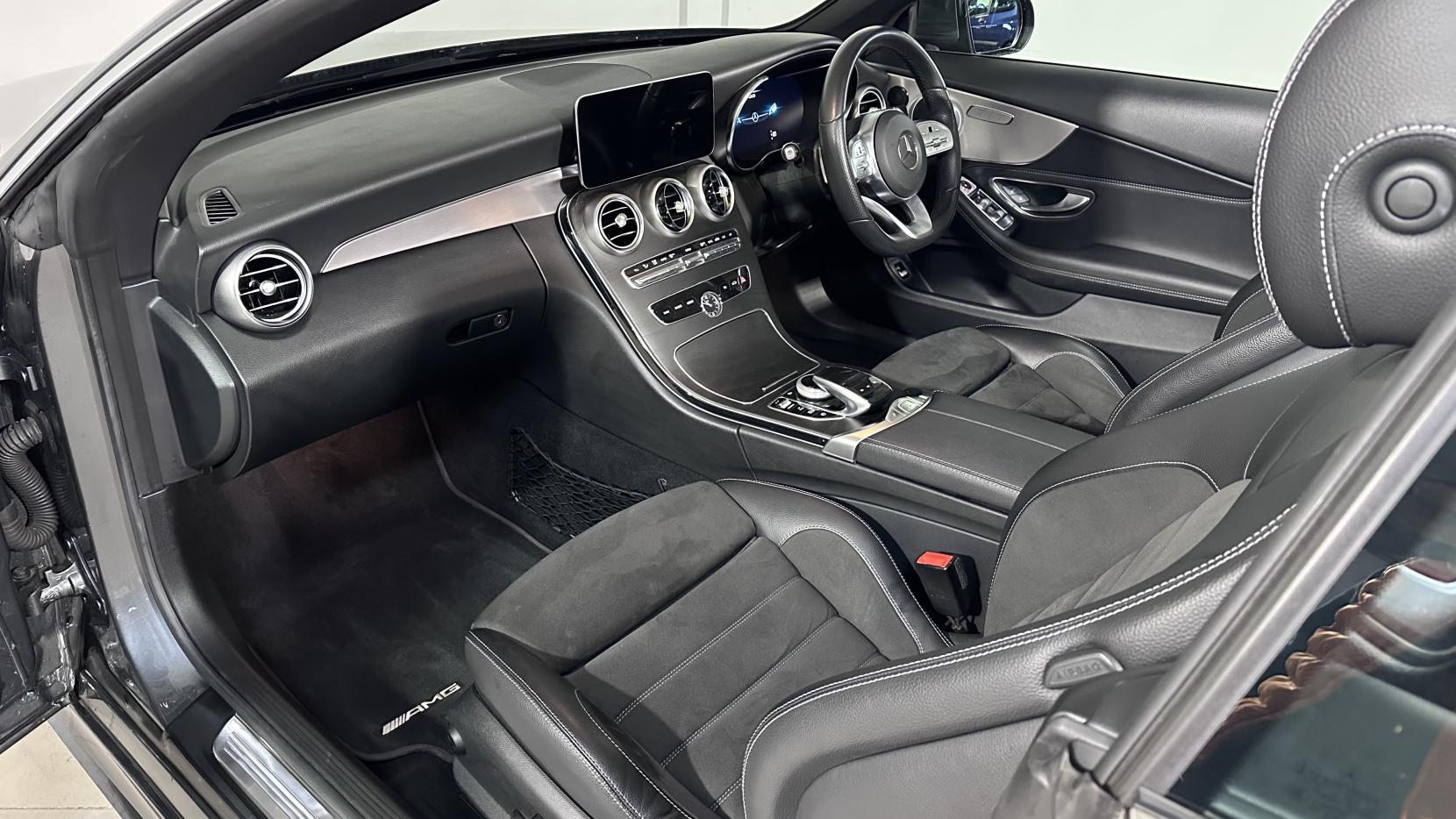 Mercedes-Benz C Class 2.0 C220d AMG Line (Premium) Cabriolet 2dr Diesel G-Tronic+ Euro 6 (s/s) (194 ps)