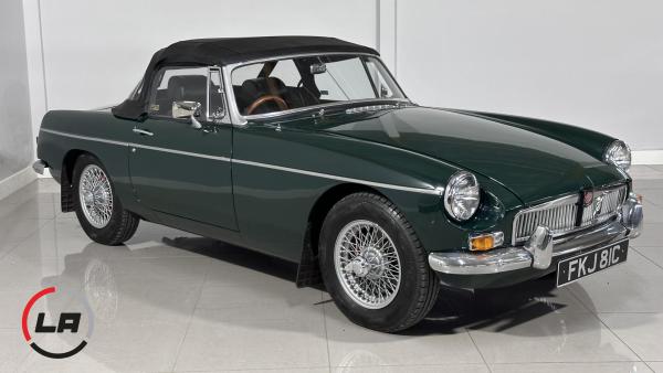 MG MGB 1.8 Roadster Convertible 2dr Petrol Manual (97 bhp)