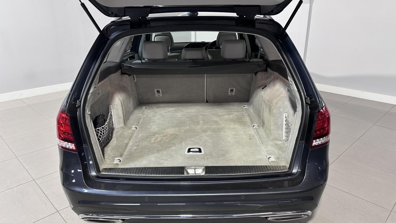 Mercedes-Benz E Class 3.0 E350 V6 BlueTEC AMG Line Estate 5dr Diesel G-Tronic+ Euro 6 (s/s) (258 ps)