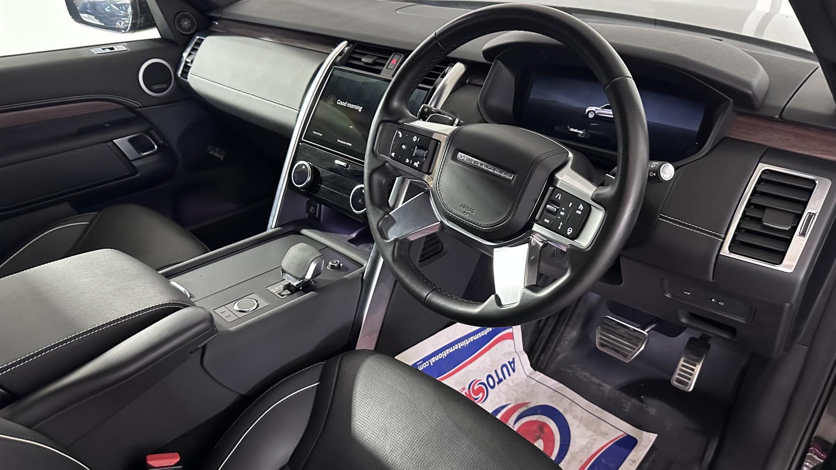 Land Rover Discovery 3.0 D300 MHEV R-Dynamic HSE SUV 5dr Diesel Auto 4WD Euro 6 (s/s) (300 ps)