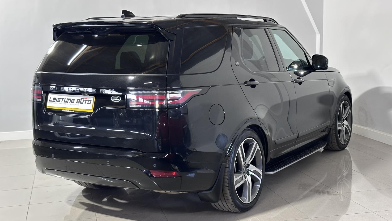Land Rover Discovery 3.0 D300 MHEV R-Dynamic HSE SUV 5dr Diesel Auto 4WD Euro 6 (s/s) (300 ps)
