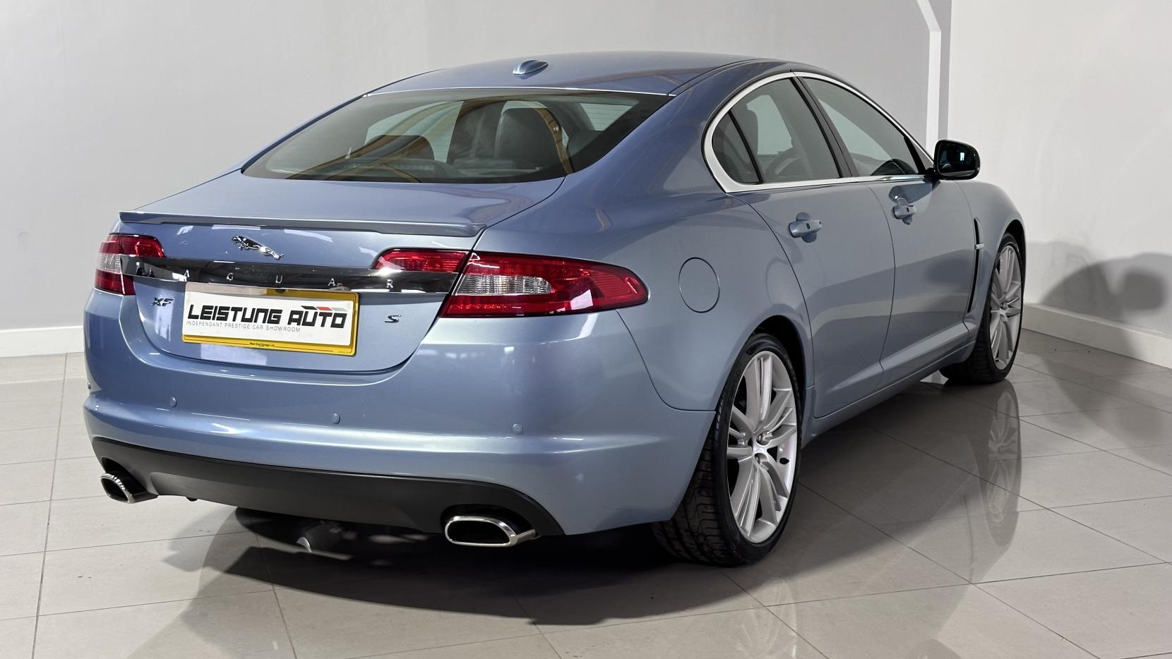 Jaguar XF 3.0d S V6 Portfolio Saloon 4dr Diesel Auto Euro 5 (275 ps)