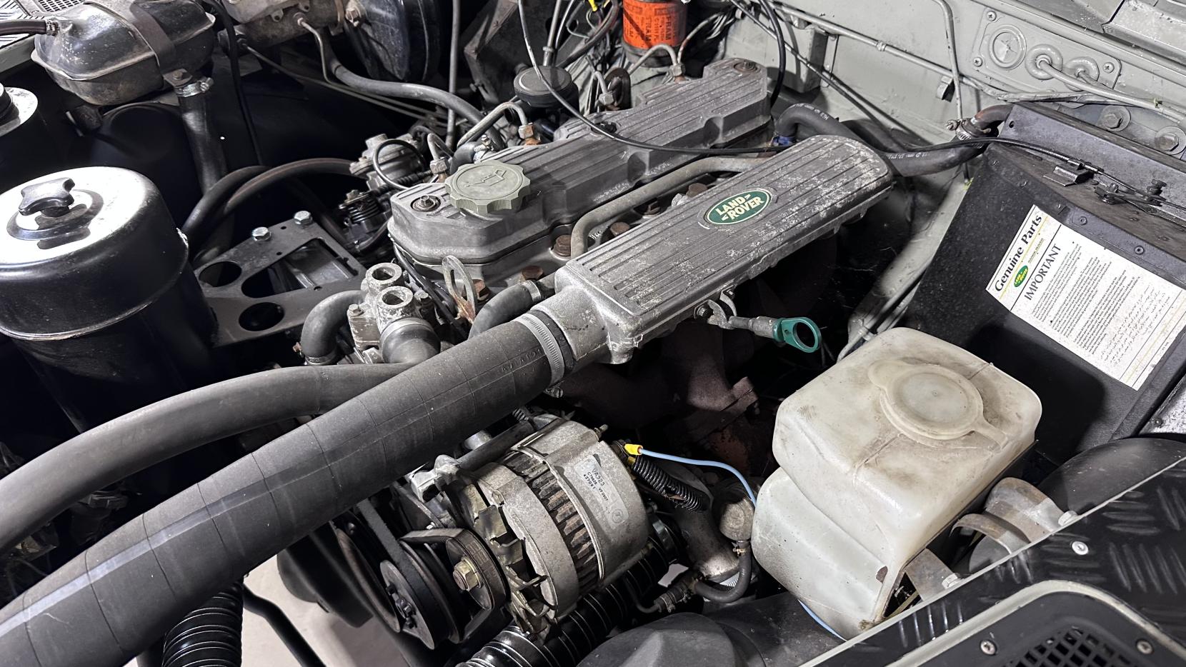 Land Rover 127 2.5D Crewcab Chassis Diesel Manual (68 bhp)