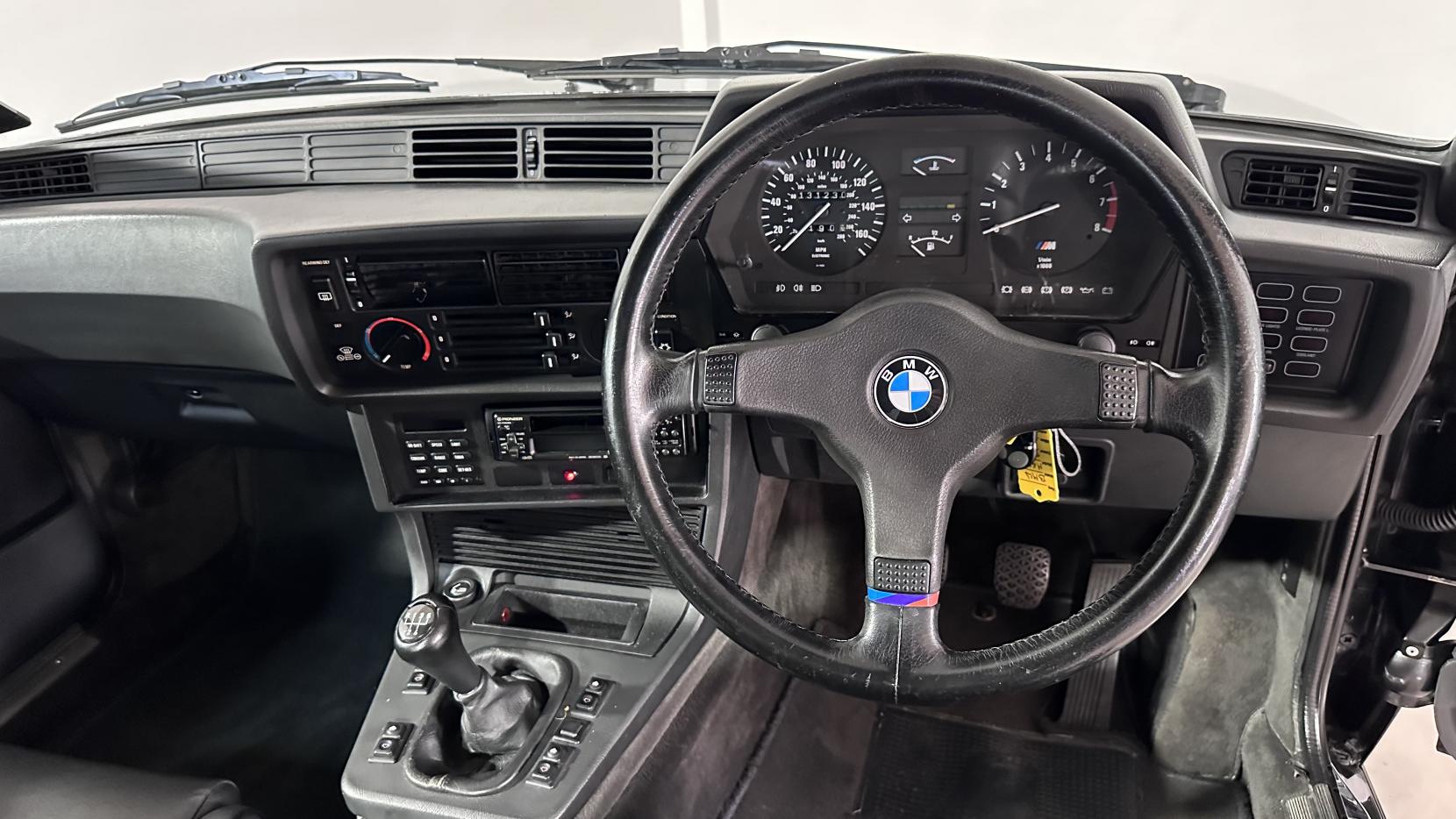 BMW 6 Series M635CSi