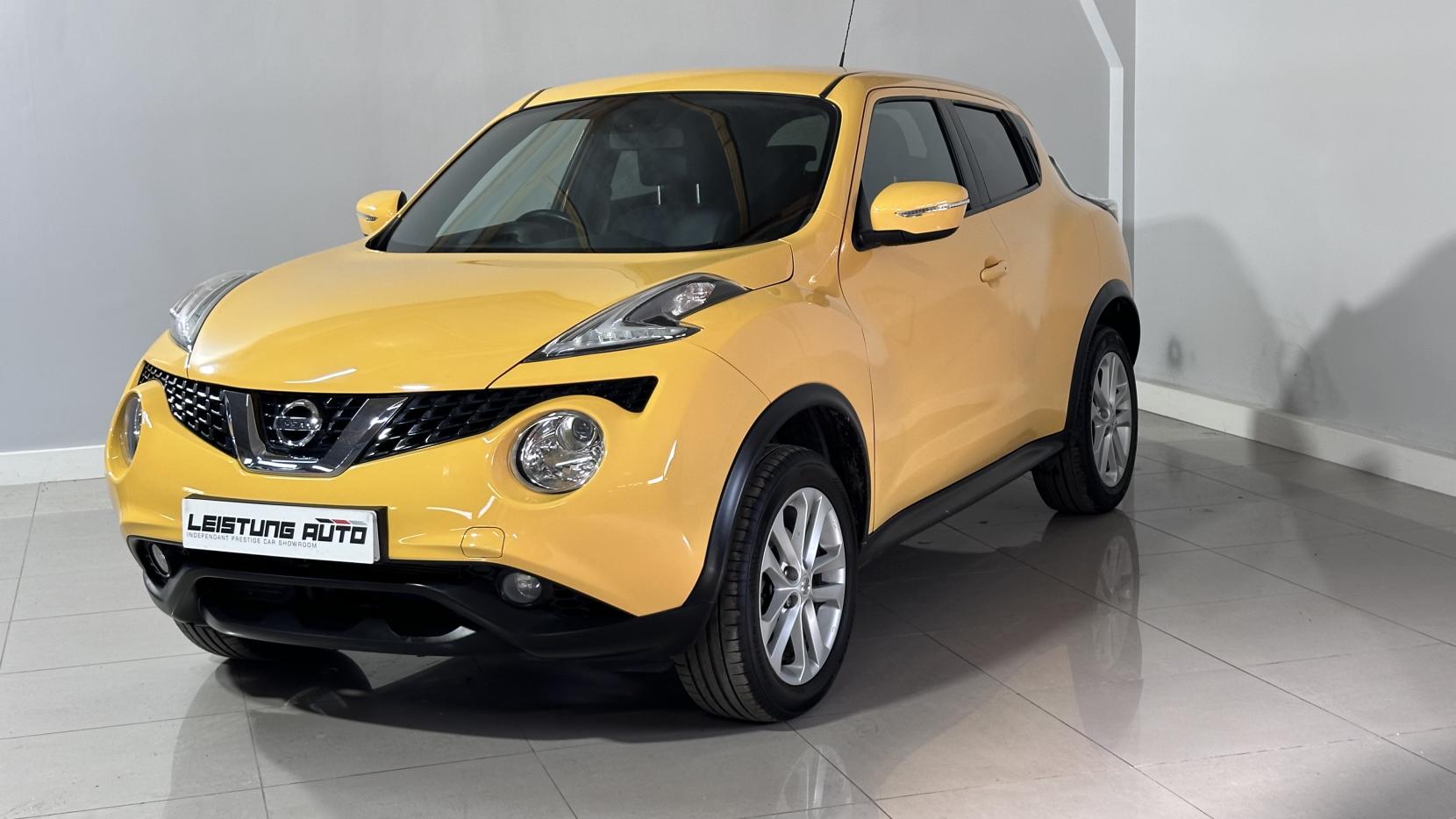 Nissan Juke 1.6 N-Connecta SUV 5dr Petrol XTRON Euro 6 (117 ps)