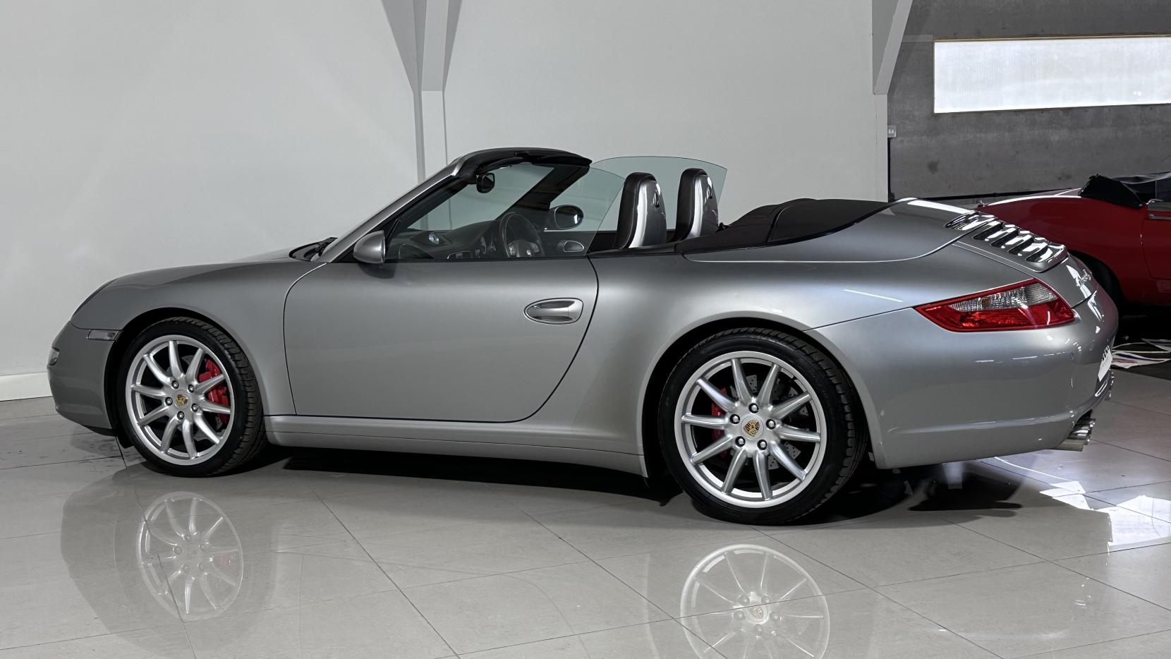 Porsche 911 3.8 997 Carrera 4S Cabriolet 2dr Petrol Manual AWD (285 g/km, 350 bhp)