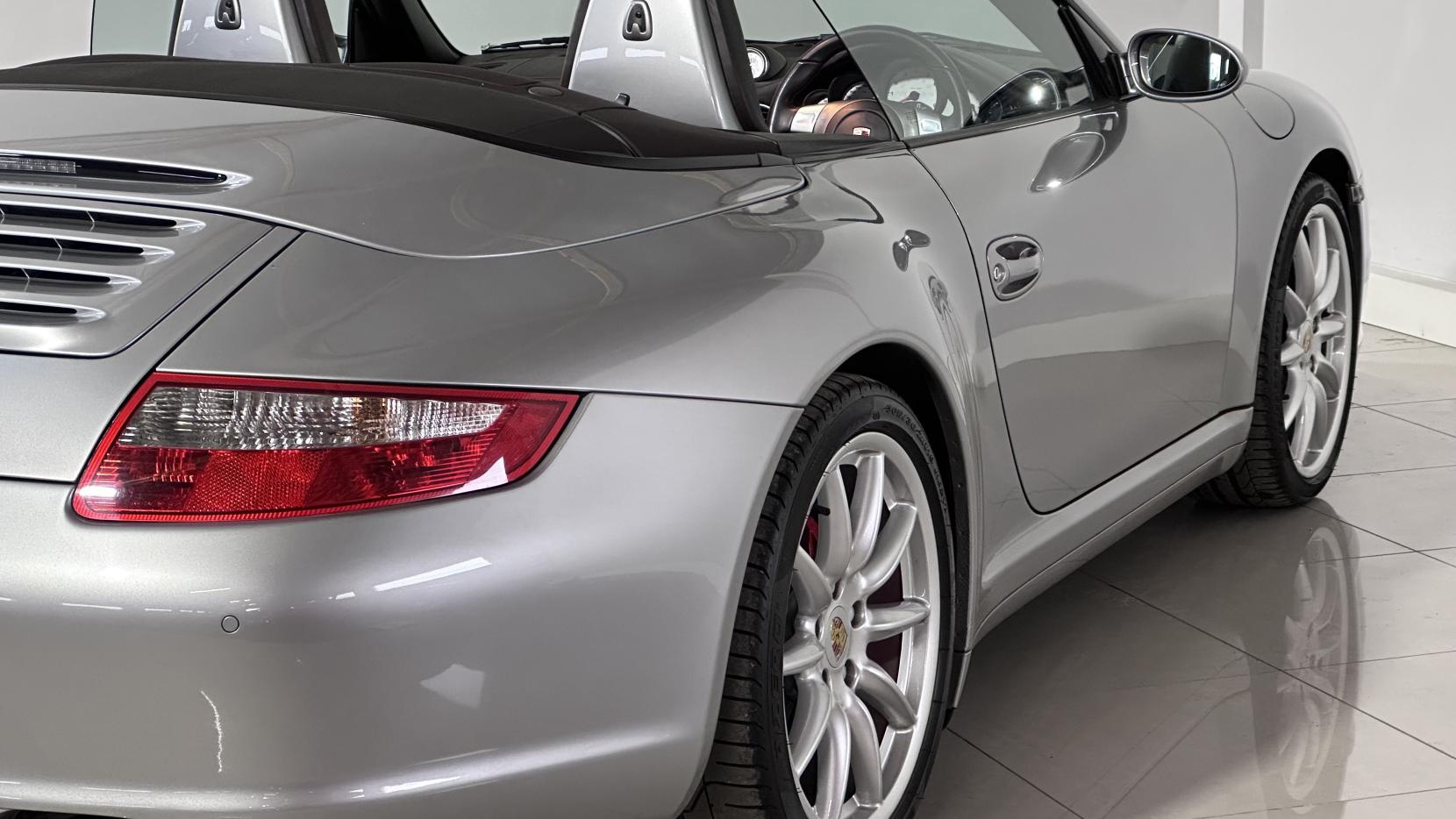 Porsche 911 3.8 997 Carrera 4S Cabriolet 2dr Petrol Manual AWD (285 g/km, 350 bhp)