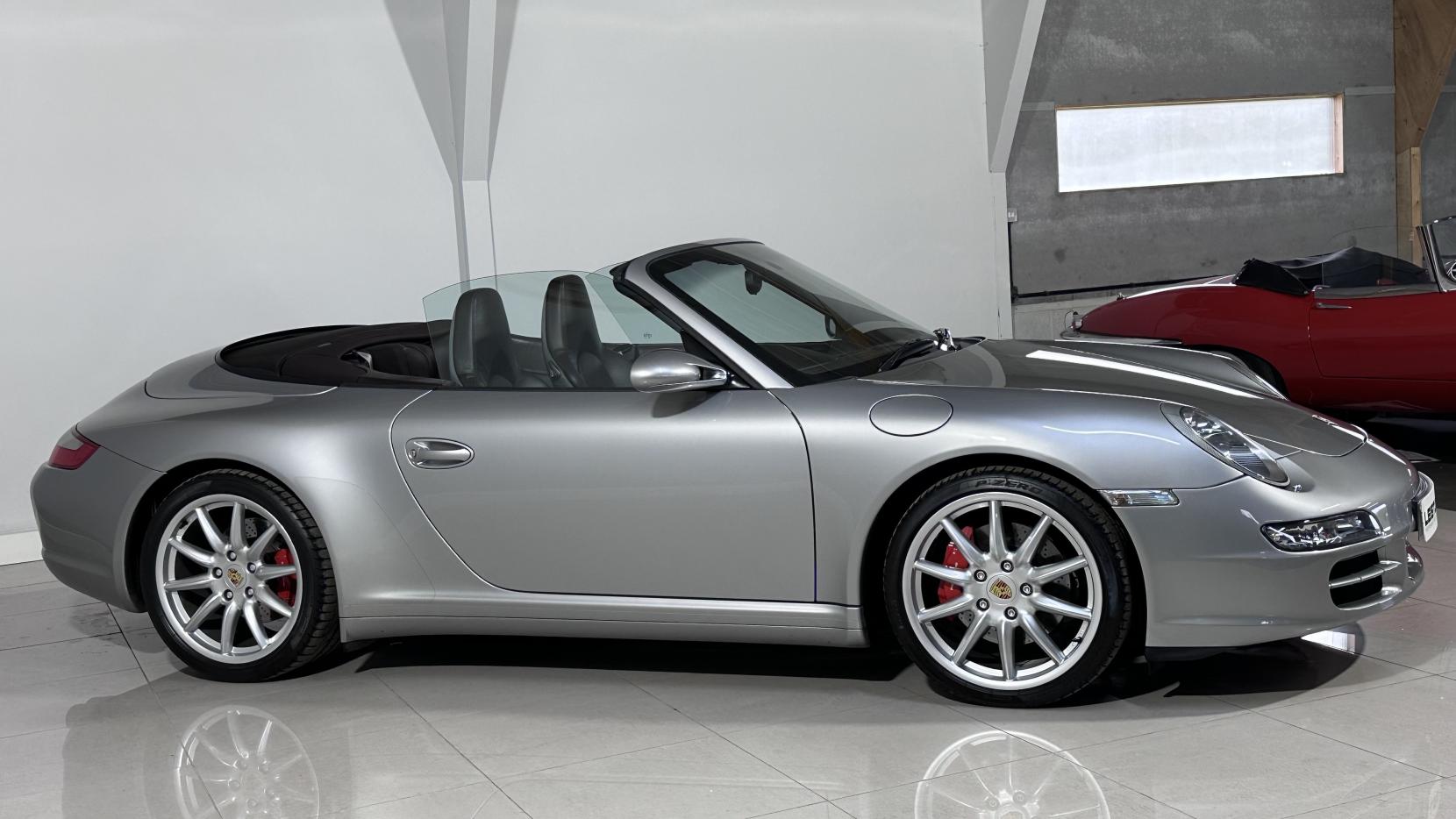 Porsche 911 3.8 997 Carrera 4S Cabriolet 2dr Petrol Manual AWD (285 g/km, 350 bhp)