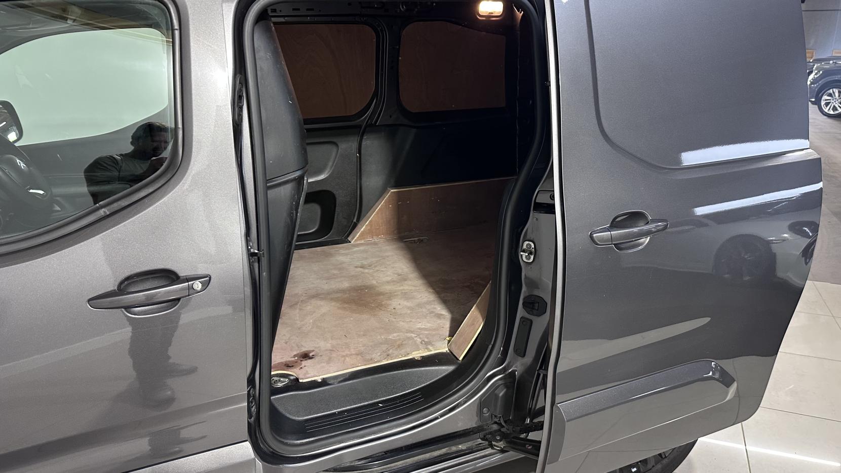 Citroen Berlingo 1.5 BlueHDi 1000 Driver M Panel Van 5dr Diesel Manual SWB Euro 6 (s/s) (100 ps)