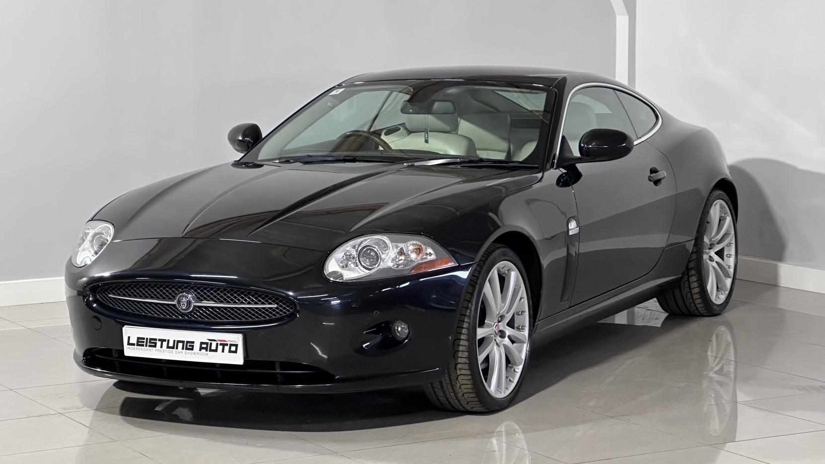 Jaguar XK 4.2 V8 Coupe 2dr Petrol Auto Euro 4 (300 ps)