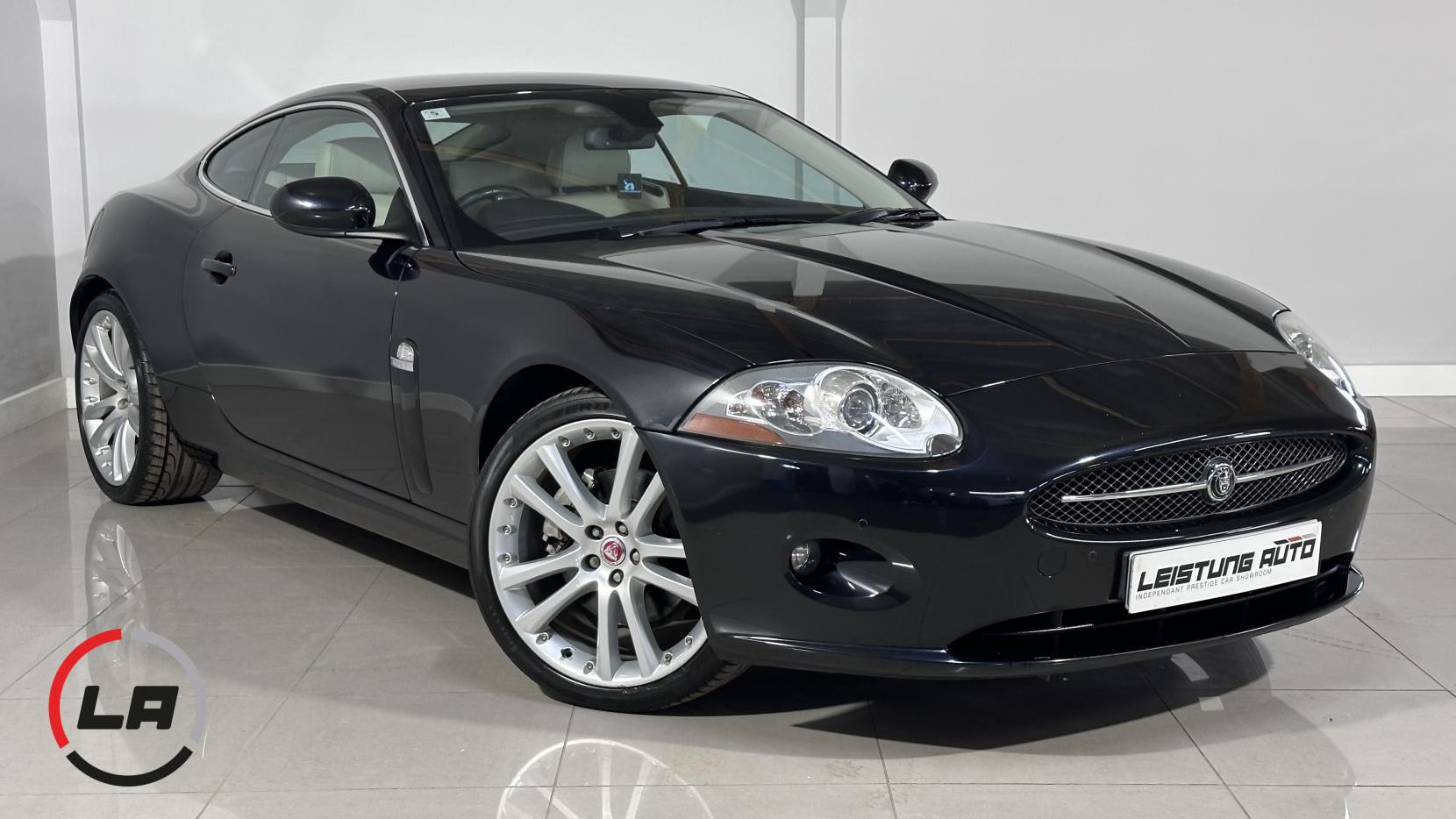 Jaguar XK 4.2 V8 Coupe 2dr Petrol Auto Euro 4 (300 ps)