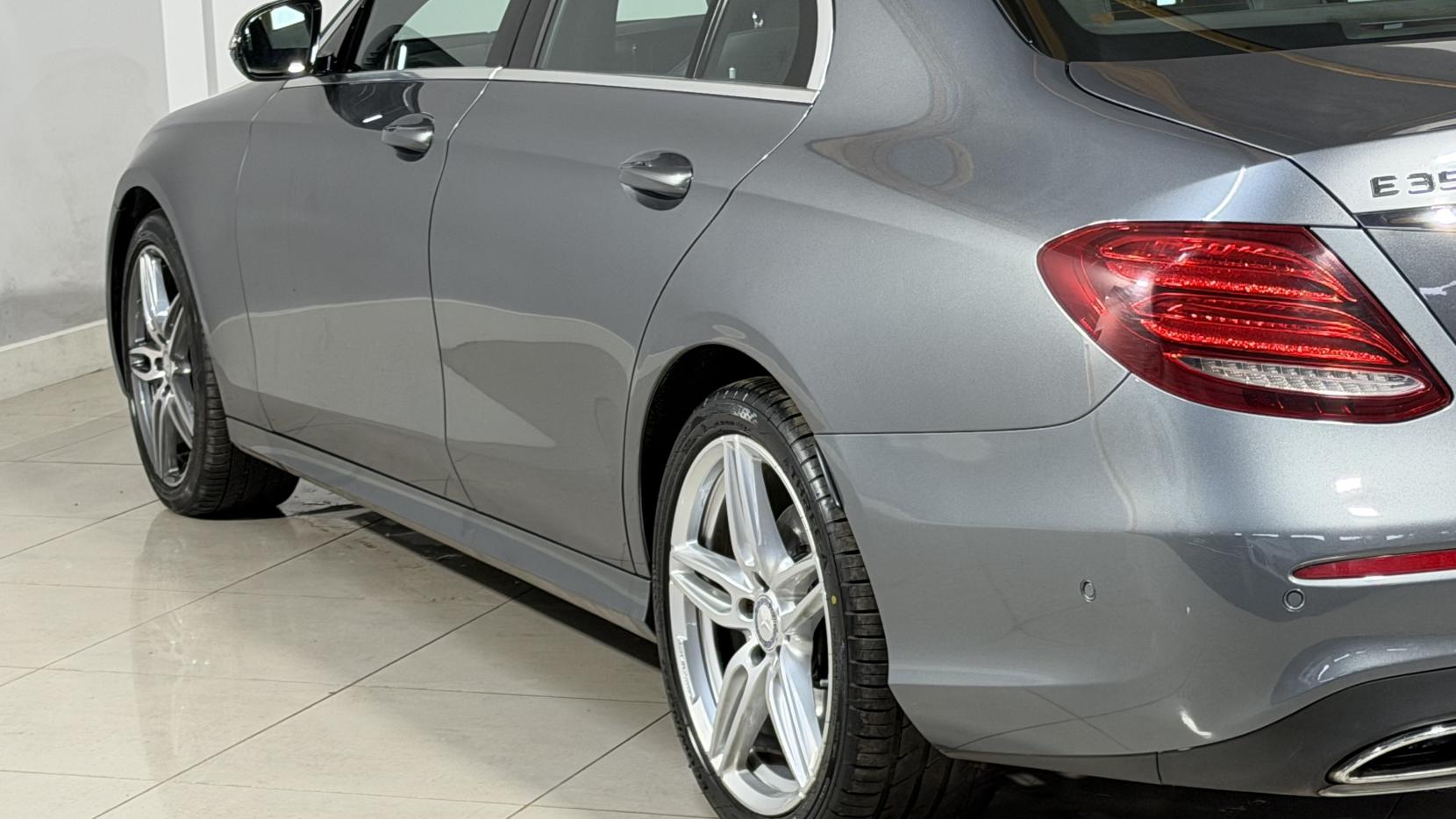 Mercedes-Benz E Class 3.0 E350d V6 AMG Line Saloon 4dr Diesel G-Tronic+ Euro 6 (s/s) (258 ps)