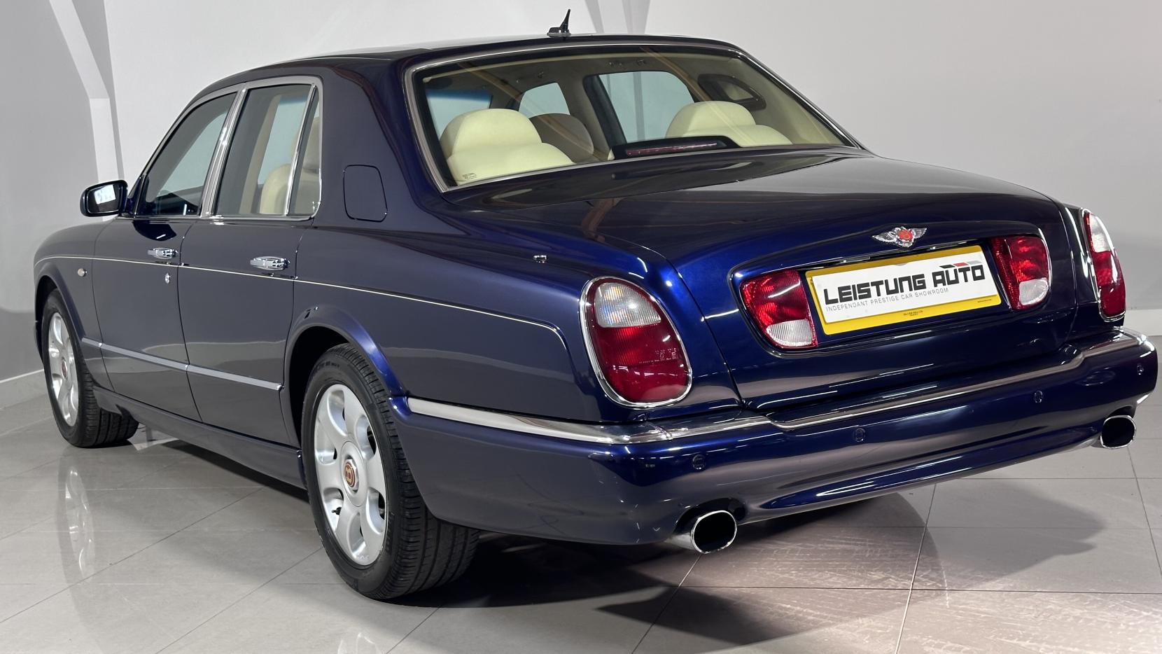 Bentley Arnage 6.8 Le Mans Series Saloon 4dr Petrol Automatic (456 g/km, 400 bhp)