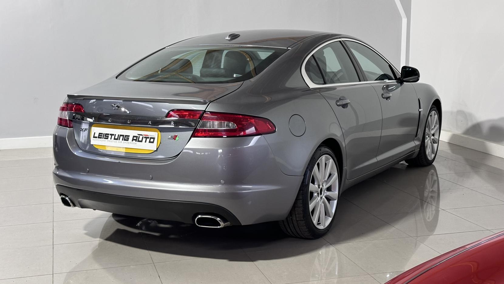 Jaguar XF 3.0d S V6 Luxury Saloon 4dr Diesel Auto Euro 5 (275 ps)