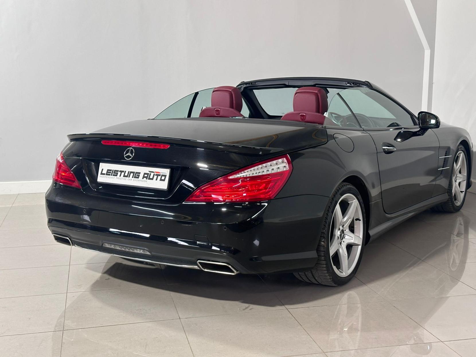 Mercedes-Benz SL Class 3.5 SL350 AMG Sport Convertible 2dr Petrol G-Tronic Euro 5 (s/s) (306 ps)