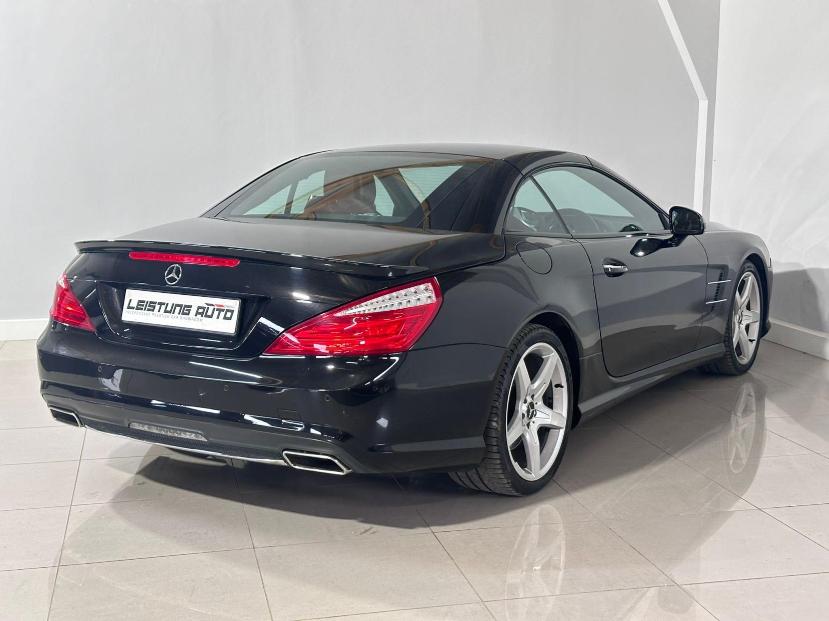 Mercedes-Benz SL Class 3.5 SL350 AMG Sport Convertible 2dr Petrol G-Tronic Euro 5 (s/s) (306 ps)