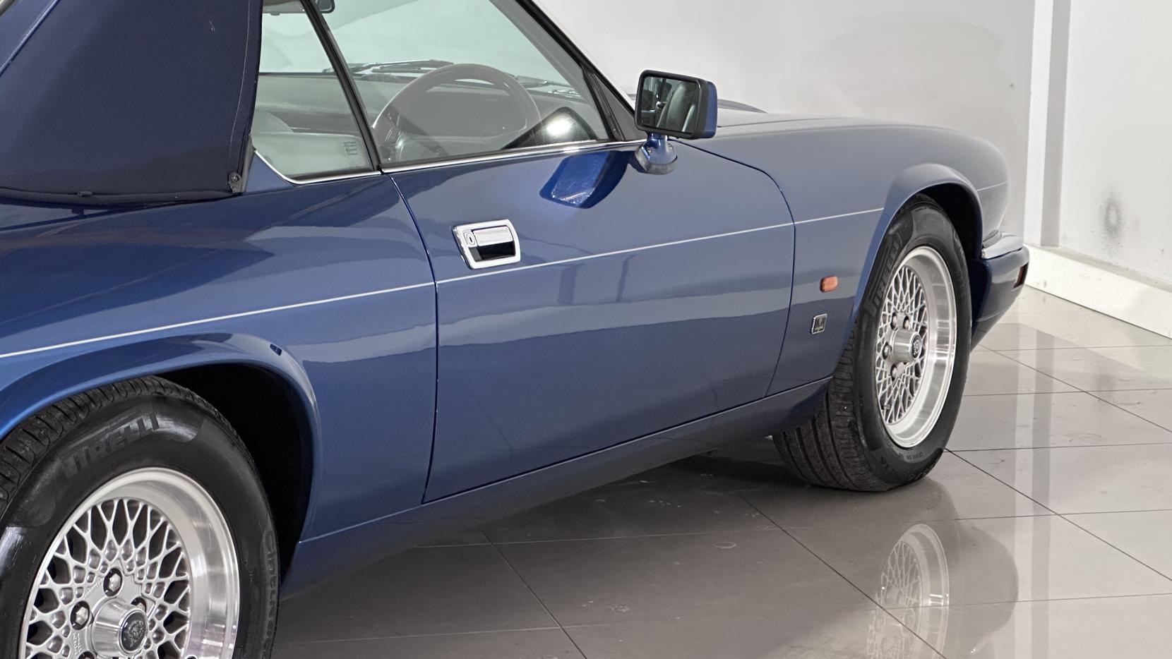 Jaguar XJS 4.0 Insignia Limited Edition Convertible 2dr Petrol Automatic (237 bhp)