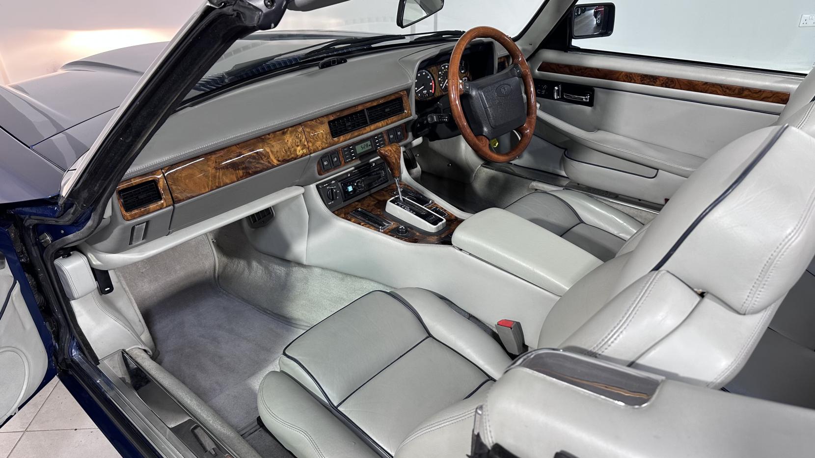 Jaguar XJS 4.0 Insignia Limited Edition Convertible 2dr Petrol Automatic (237 bhp)