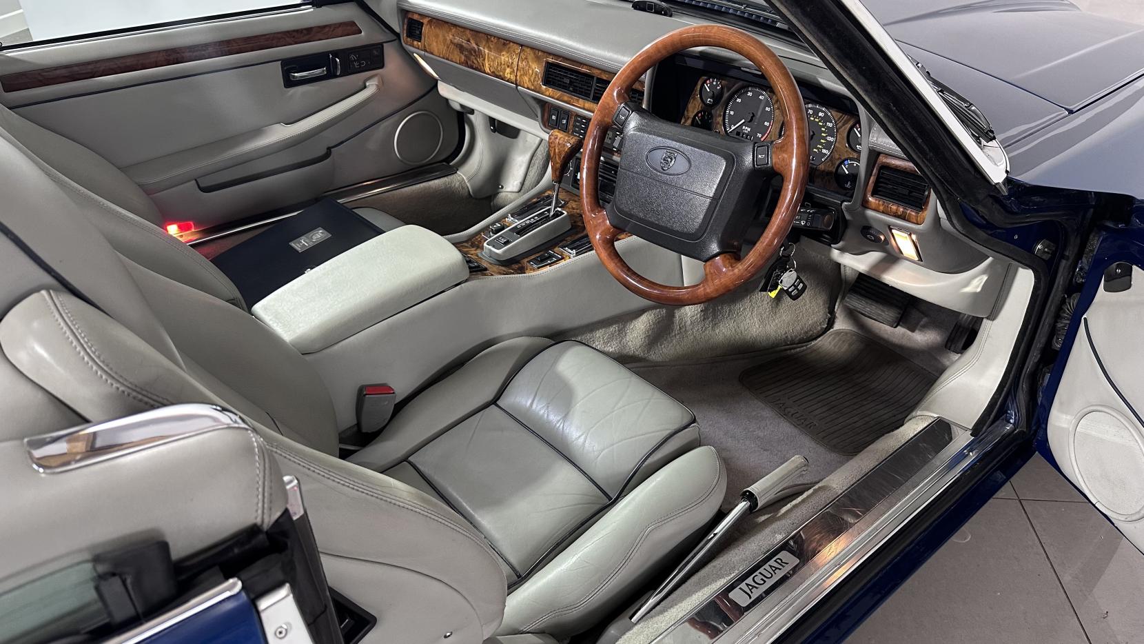 Jaguar XJS 4.0 Insignia Limited Edition Convertible 2dr Petrol Automatic (237 bhp)