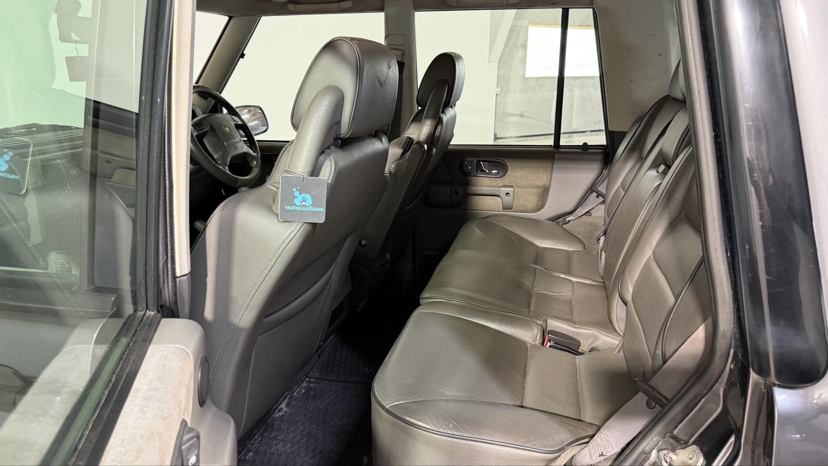 Land Rover Discovery 4.0i V8 ES Station Wagon 5dr Petrol Manual (5 Seats) (397 g/km, 182 bhp)