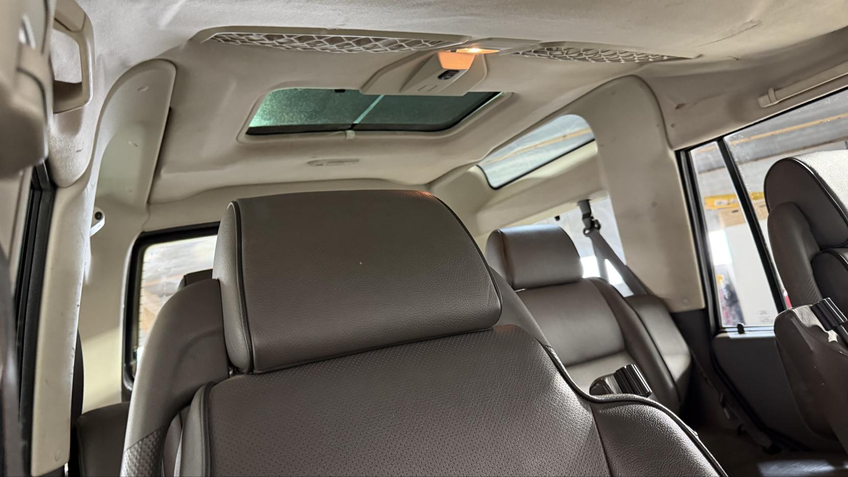 Land Rover Discovery 4.0i V8 ES Station Wagon 5dr Petrol Manual (5 Seats) (397 g/km, 182 bhp)