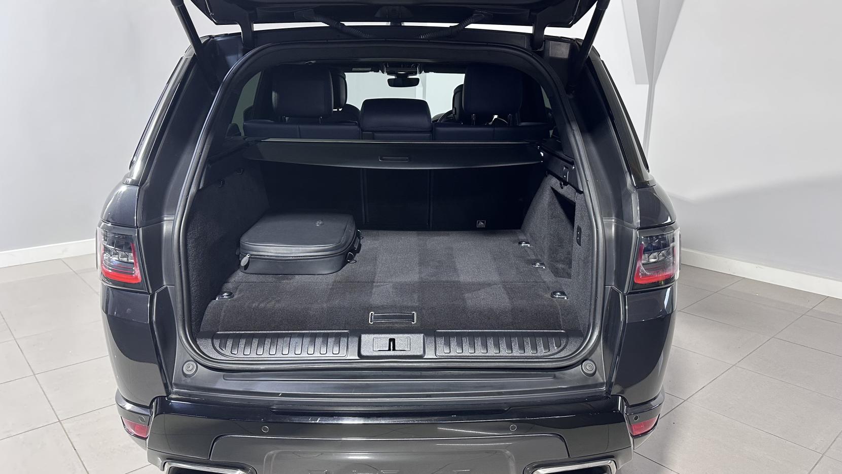 Land Rover Range Rover Sport 2.0 P400e 13.1kWh Autobiography Dynamic SUV 5dr Petrol Plug-in Hybrid Auto 4WD Euro 6 (s/s) (404 ps)