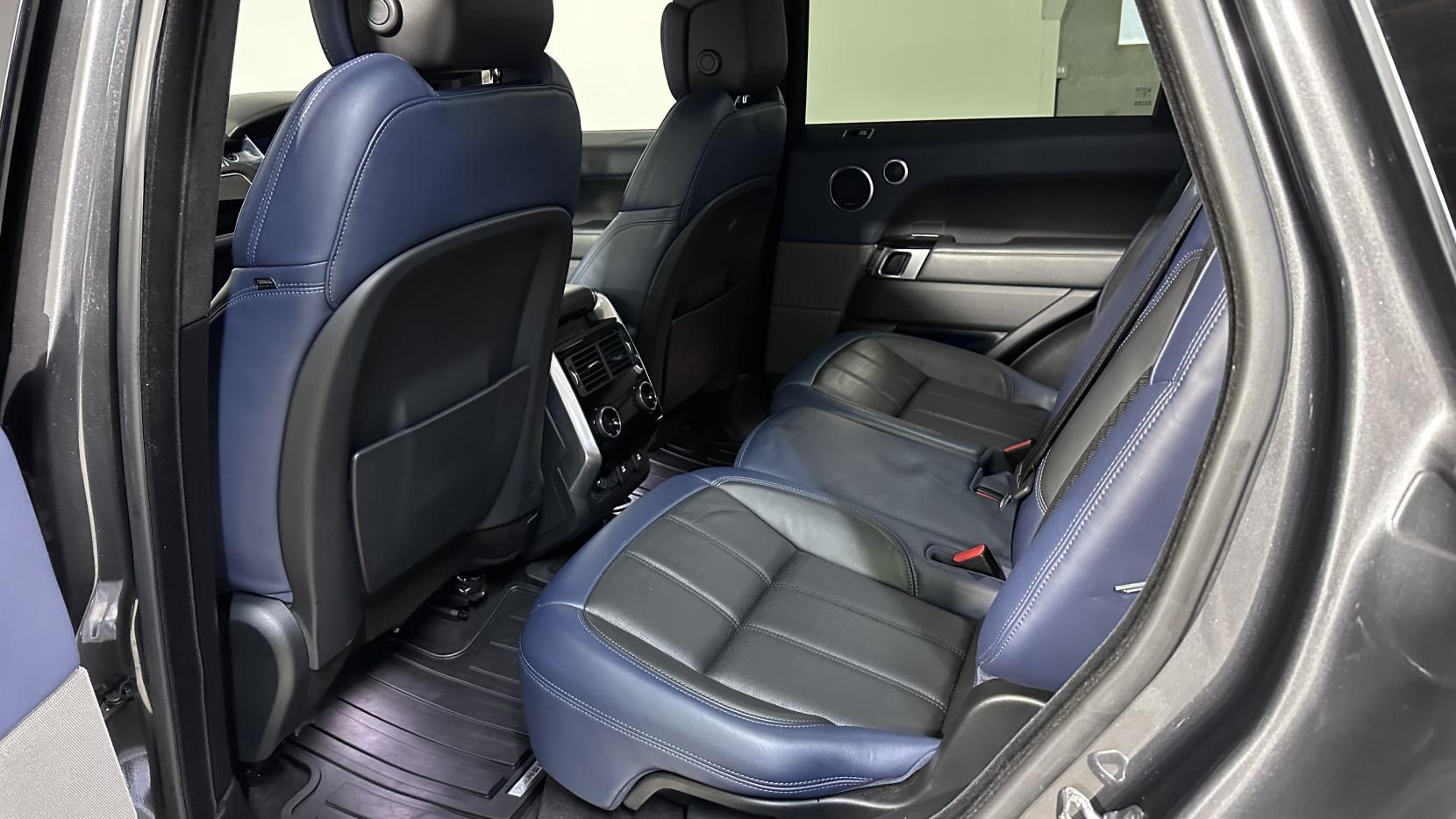 Land Rover Range Rover Sport 2.0 P400e 13.1kWh Autobiography Dynamic SUV 5dr Petrol Plug-in Hybrid Auto 4WD Euro 6 (s/s) (404 ps)