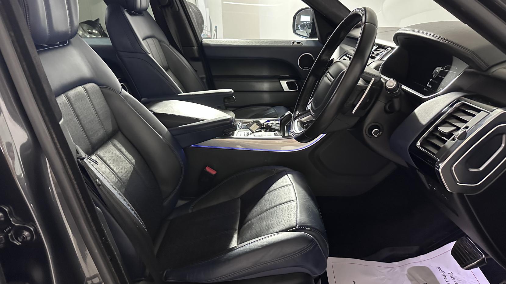 Land Rover Range Rover Sport 2.0 P400e 13.1kWh Autobiography Dynamic SUV 5dr Petrol Plug-in Hybrid Auto 4WD Euro 6 (s/s) (404 ps)