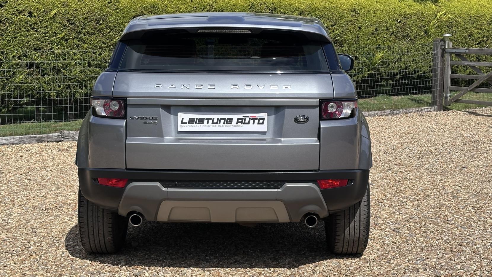 Land Rover Range Rover Evoque 2.2 SD4 Pure SUV 5dr Diesel Auto 4WD Euro 5 (190 ps)
