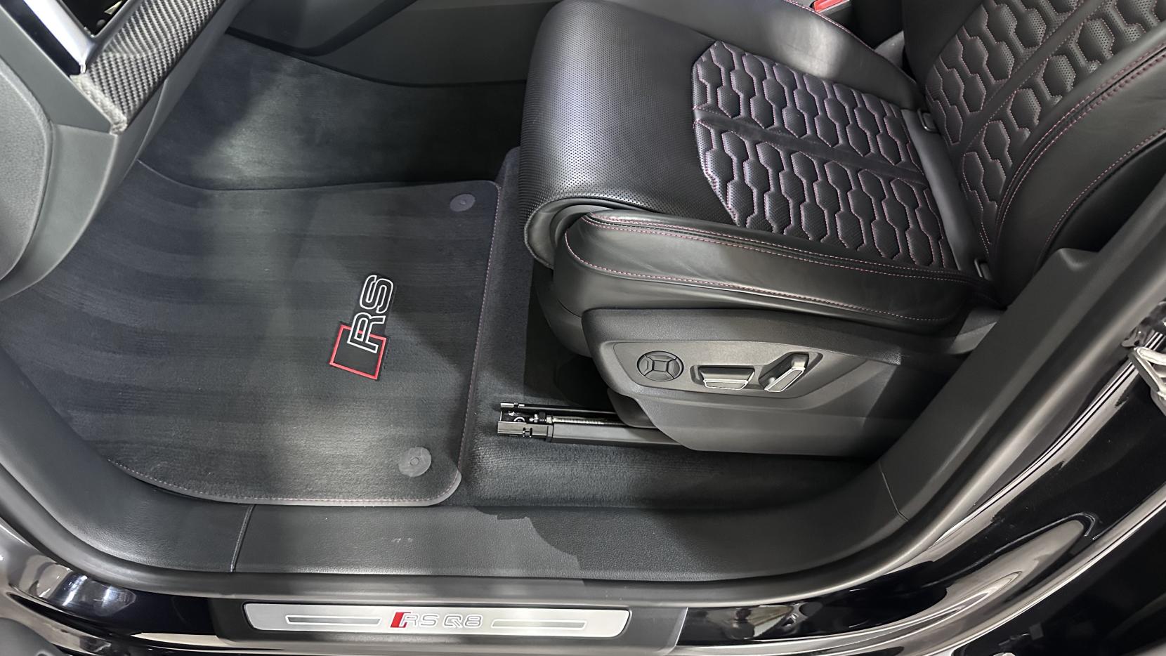 Audi RSQ8 4.0 TFSI V8 Carbon Black SUV 5dr Petrol Tiptronic quattro Euro 6 (s/s) (600 ps)