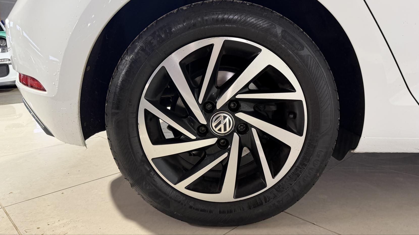 Volkswagen Golf 1.5 TSI EVO Match Edition Hatchback 5dr Petrol Manual Euro 6 (s/s) (130 ps)