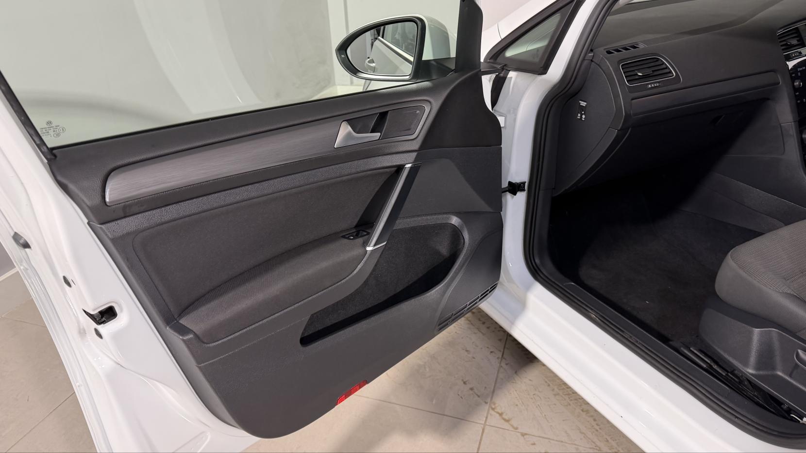 Volkswagen Golf 1.5 TSI EVO Match Edition Hatchback 5dr Petrol Manual Euro 6 (s/s) (130 ps)