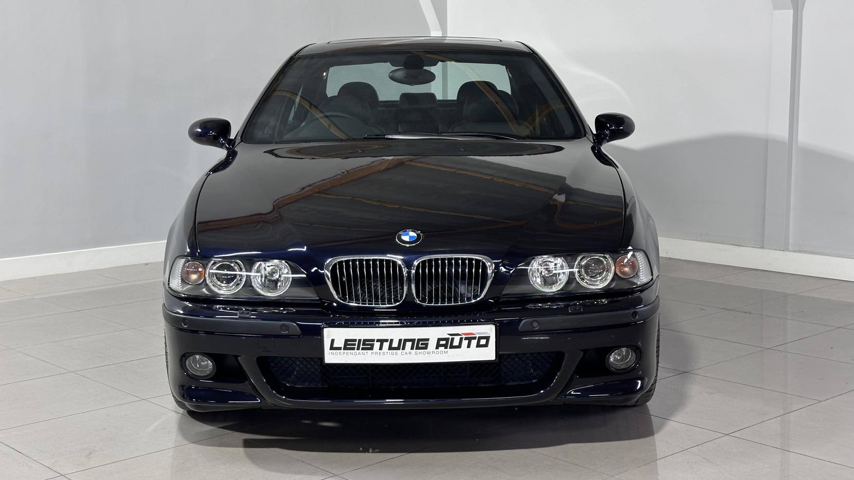 BMW M5 4.9 Saloon 4dr Petrol Manual (346 g/km, 400 bhp)