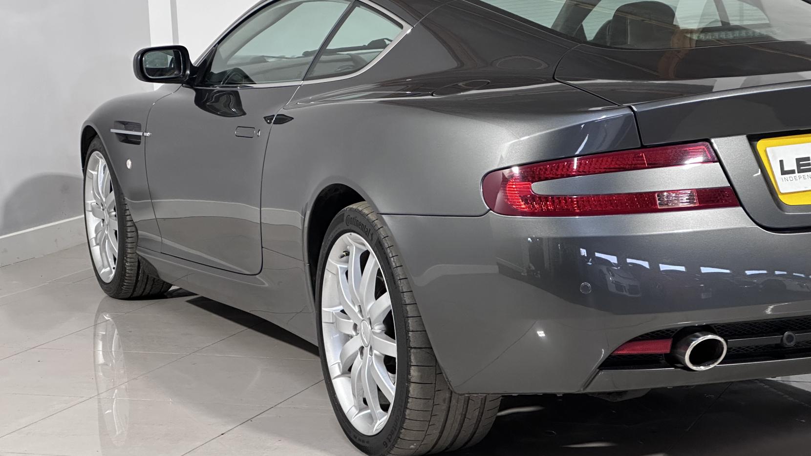 Aston Martin DB9 5.9 Coupe 2dr Petrol Seq (394 g/km, 450 bhp)