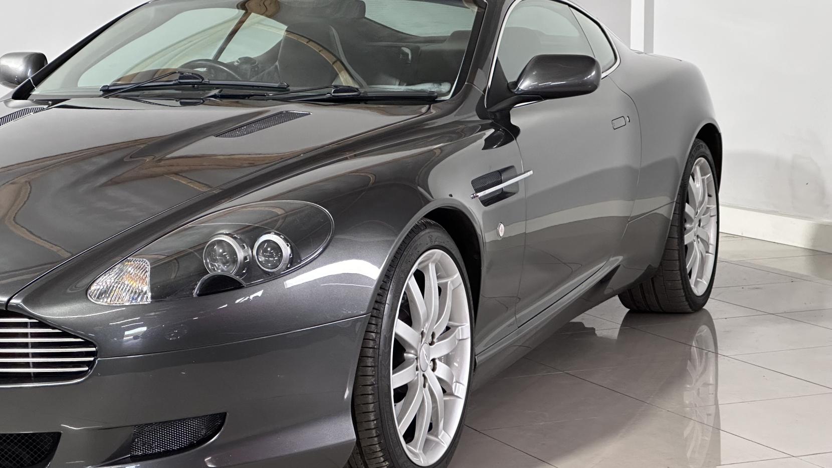 Aston Martin DB9 5.9 Coupe 2dr Petrol Seq (394 g/km, 450 bhp)