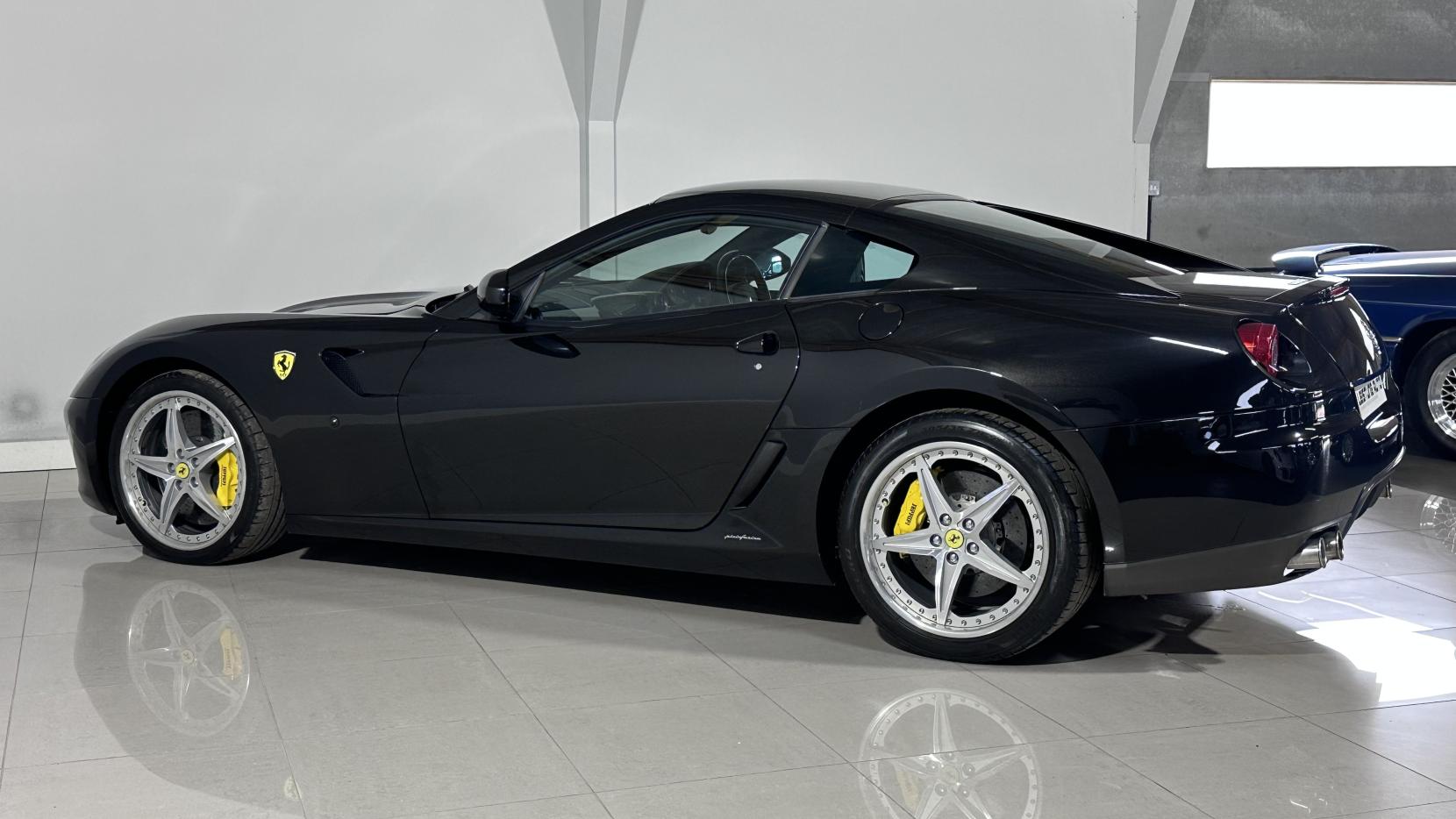 Ferrari 599 6.0 V12 GTB Fiorano Coupe 2dr Petrol F1 Euro 4 (612 bhp)