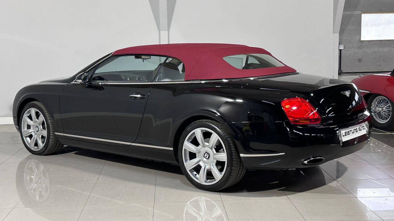 Bentley Continental 6.0 W12 GTC Convertible 2dr Petrol Auto 4WD Euro 4 (560 ps)