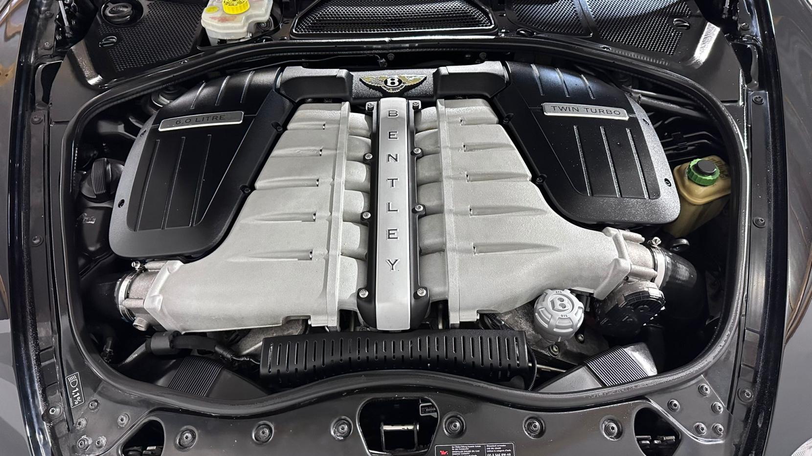 Bentley Continental 6.0 W12 GTC Convertible 2dr Petrol Auto 4WD Euro 4 (560 ps)
